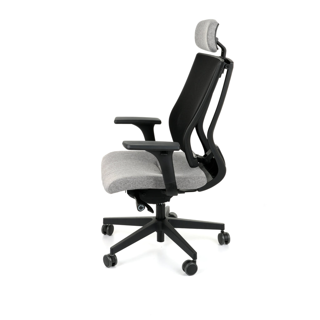 MaxPro Bürostuhl Ergonomisch mit Netz- oder gepolsterter Rückenlehne, SYNCHRO PLUS Mechanismus, Schwarzes Gestell