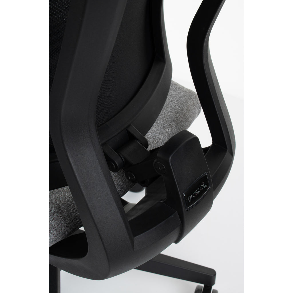 MaxPro Bürostuhl Ergonomisch mit Netz- oder gepolsterter Rückenlehne, SYNCHRO PLUS Mechanismus, Schwarzes Gestell