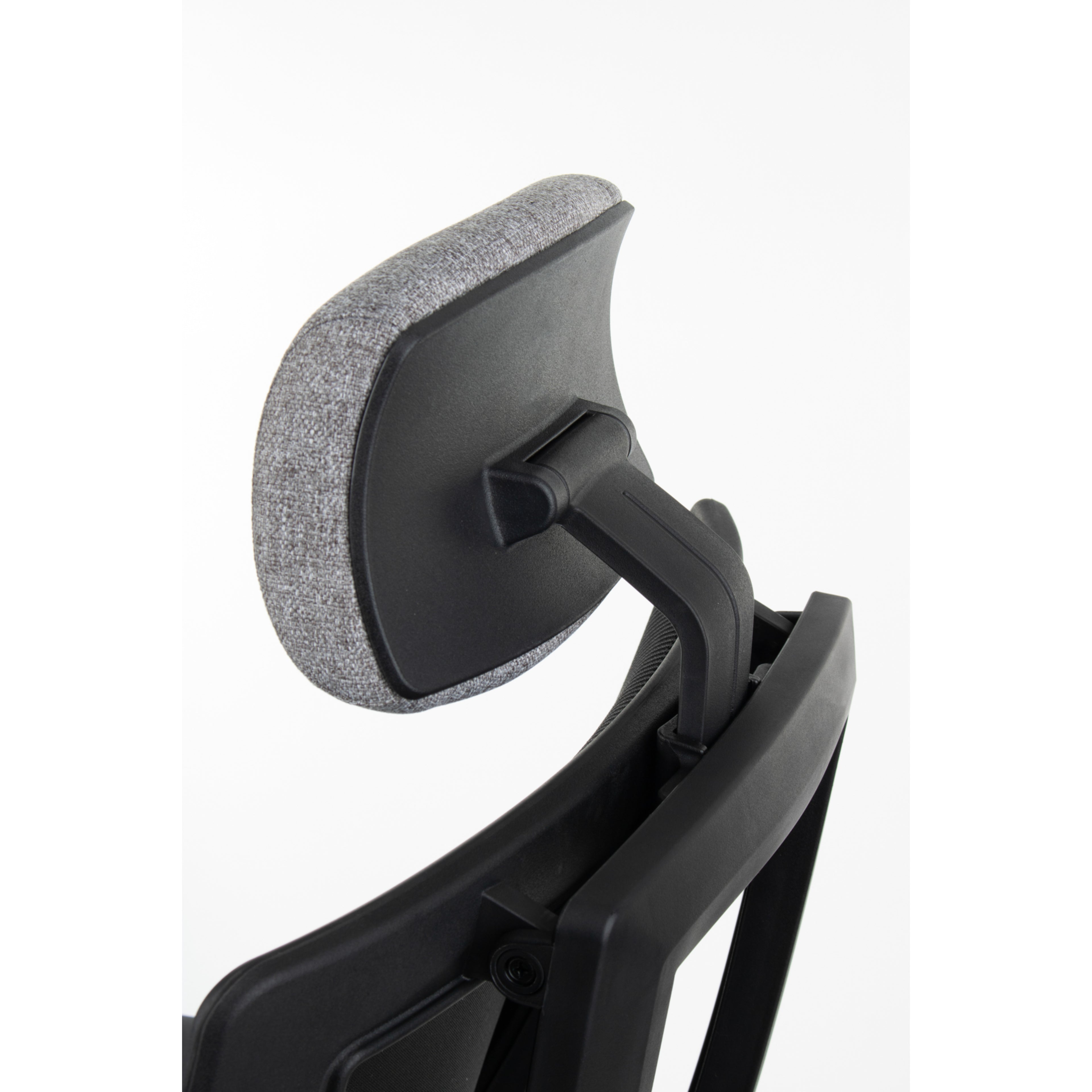 MaxPro Bürostuhl Ergonomisch mit Netz- oder gepolsterter Rückenlehne, SYNCHRO PLUS Mechanismus, Schwarzes Gestell